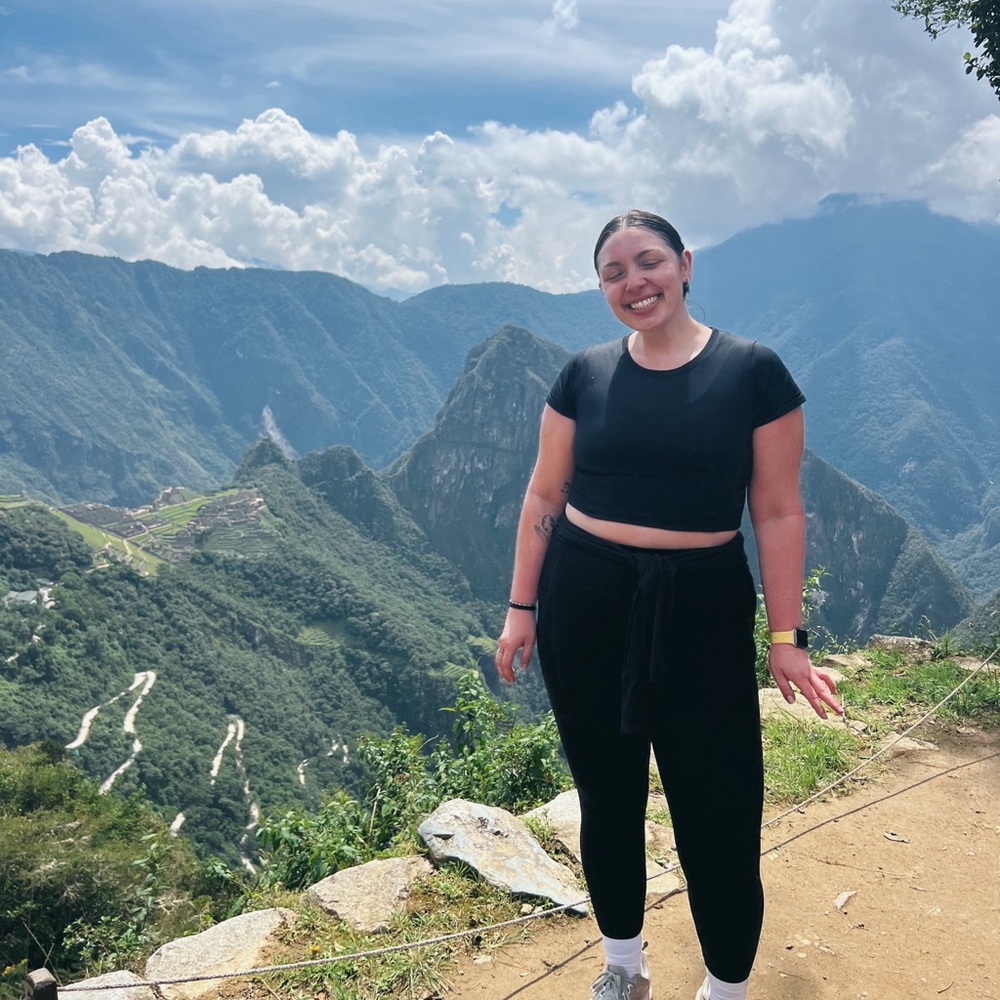 Meet your Posher, Courtney